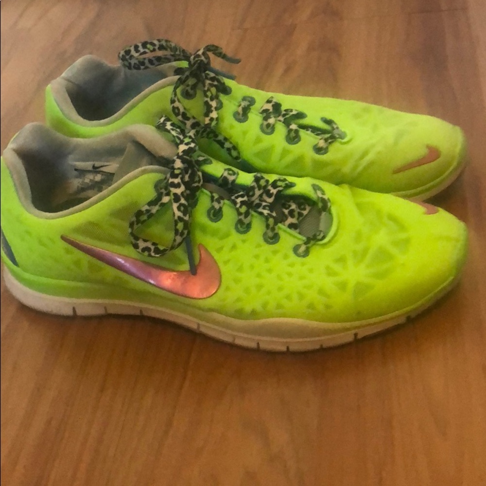 NIKE FREE TR FIT 3